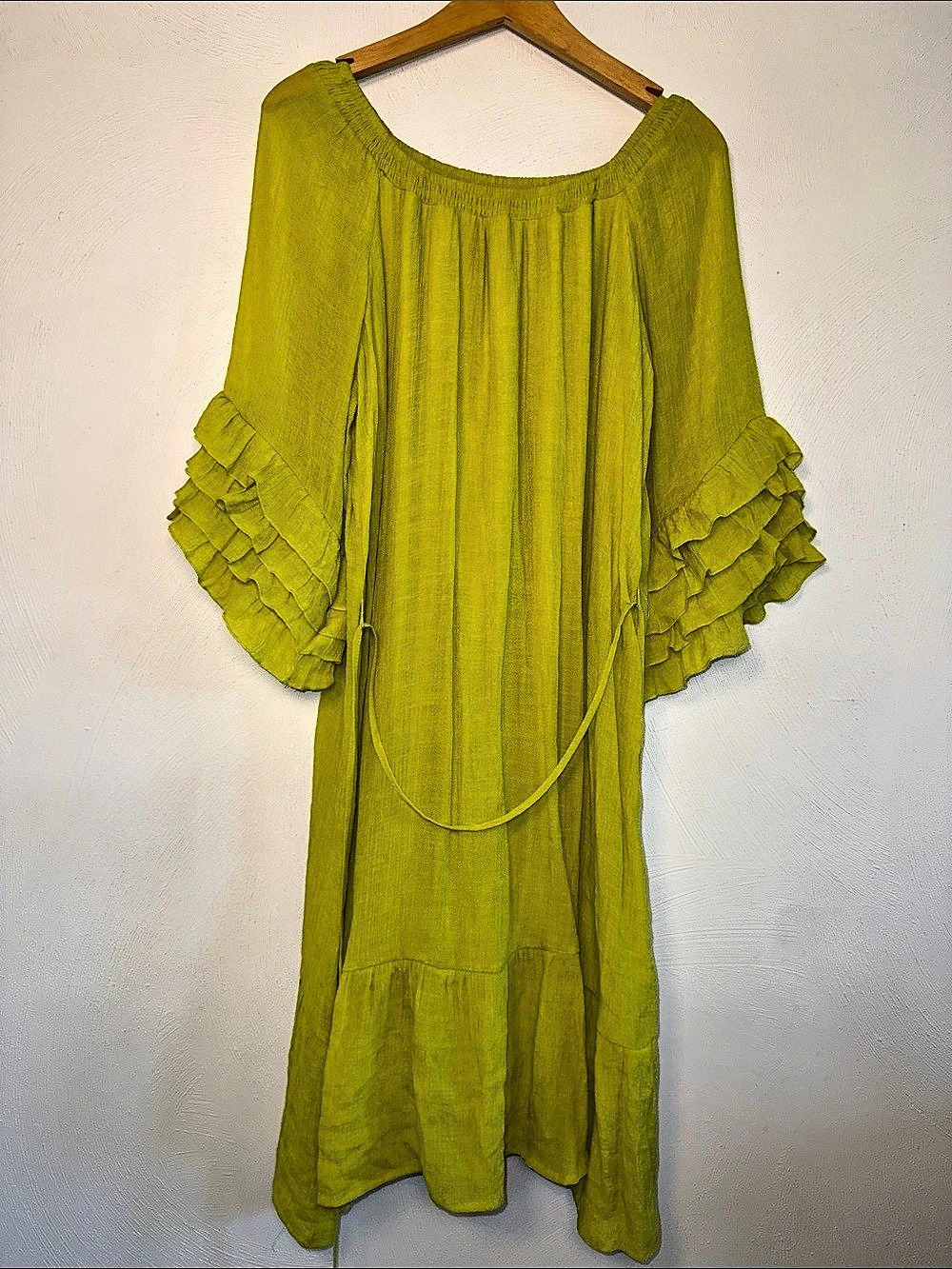Indigo Rose Ruffle Sleeve Maxi Dress in Green Large Like New